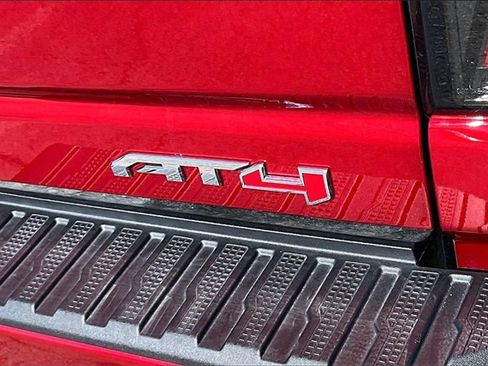 Used 2025 GMC Sierra 3500 AT4 w/ AT4 Premium Plus Package image 25