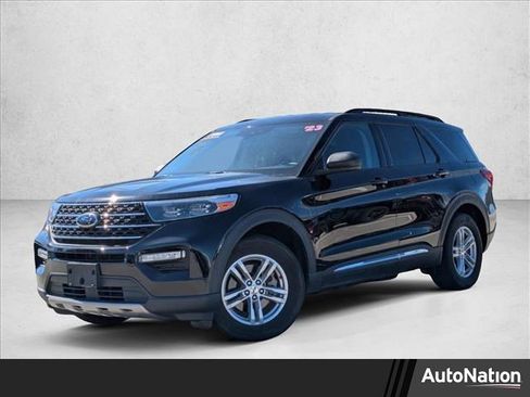 Used 2023 Ford Explorer XLT w/ Equipment Group 202A image 1
