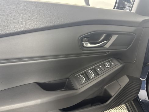 Certified 2025 Honda Accord SE image 14