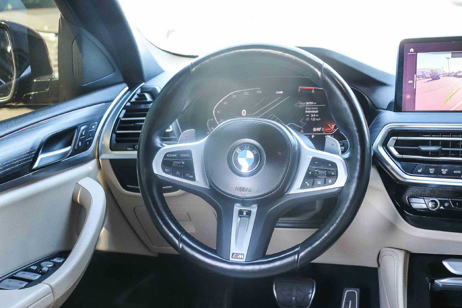 Used 2022 BMW X4 xDrive30i w/ M Sport Package 2 AWD/4WD image 17