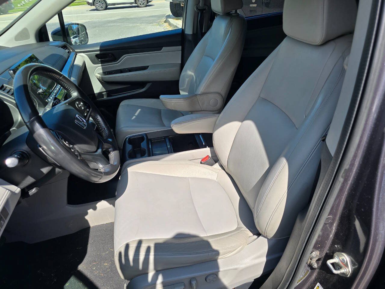 Used 2018 Honda Odyssey EX-L image 14