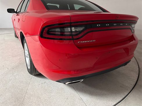 Used 2022 Dodge Charger SXT image 33