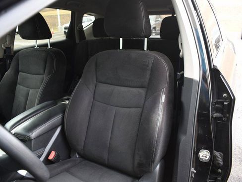 Used 2017 Nissan Murano S image 17