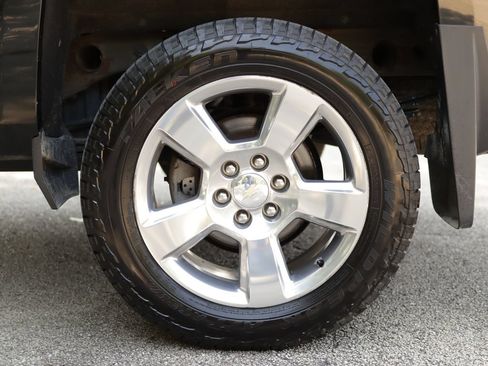 Used 2017 Chevrolet Silverado 1500 LT w/ All Star Edition AWD/4WD image 35