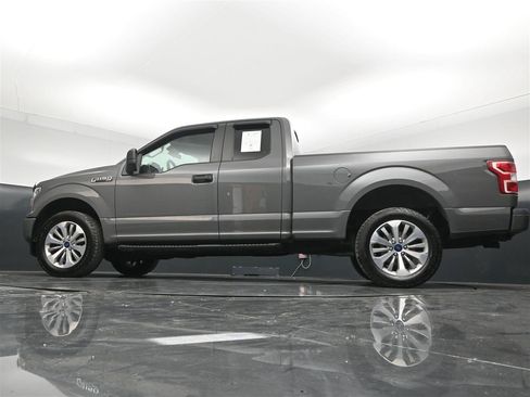 Used 2018 Ford F150 XL w/ Equipment Group 101A Mid AWD/4WD image 35