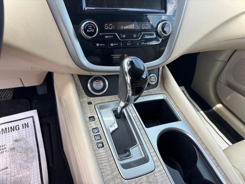 Used 2019 Nissan Murano SL w/ SL Technology Package FWD image 19