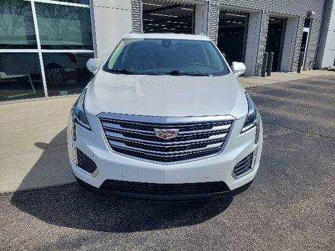 Used 2017 Cadillac XT5 Premium Luxury AWD/4WD image 8