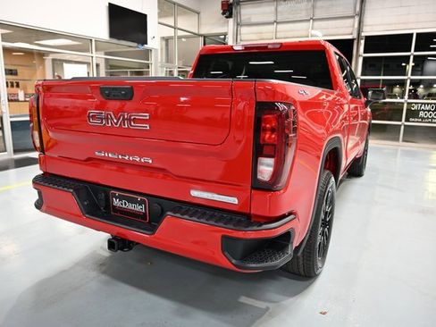 New 2026 GMC Sierra 1500 Elevation image 5