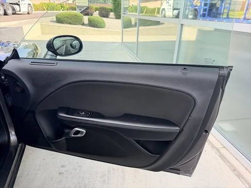 Used 2022 Dodge Challenger GT RWD image 18