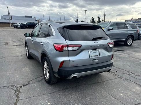 Used 2022 Ford Escape SE AWD/4WD image 7