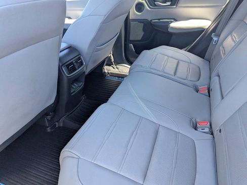 Used 2017 Honda CR-V Touring image 15