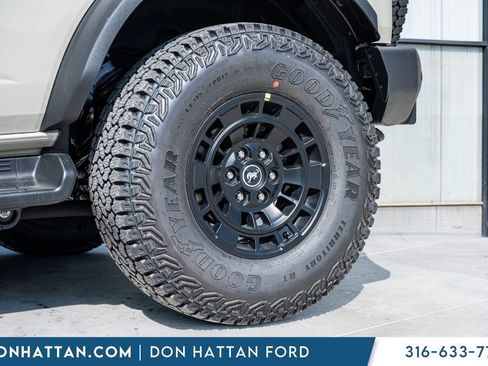 New 2026 Ford Bronco Outer Banks AWD/4WD image 35