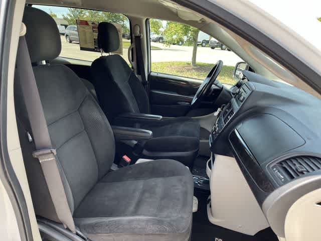 Certified 2016 Dodge Grand Caravan SE w/ Quick Order Package 29E SE FWD image 18