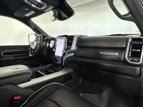 Certified 2025 RAM 3500 Laramie AWD/4WD image 42