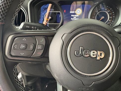 Used 2025 Jeep Gladiator Rubicon w/ Safety Group image 24