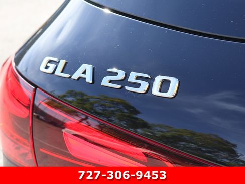 Certified 2025 Mercedes-Benz GLA 250 4MATIC image 8