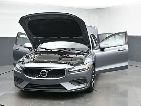Used 2020 Volvo S60 T5 Momentum w/ Protection Package Premier FWD image 45