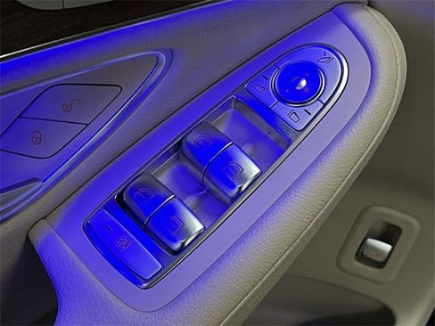 Certified 2022 Mercedes-Benz GLC 300 4MATIC image 16