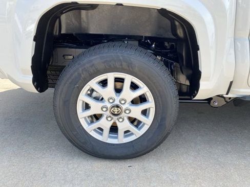 New 2026 Toyota Tacoma SR5 AWD/4WD image 23