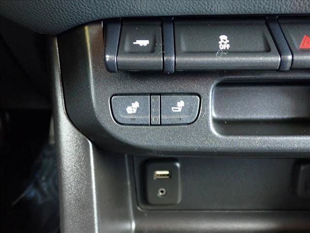 Used 2018 Chevrolet Colorado Z71 AWD/4WD image 19