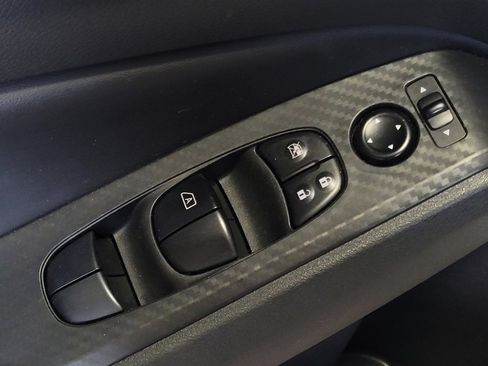 Used 2024 Nissan Altima 2.5 SV image 27