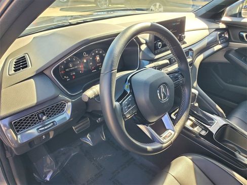 Used 2023 Acura Integra A-Spec image 14