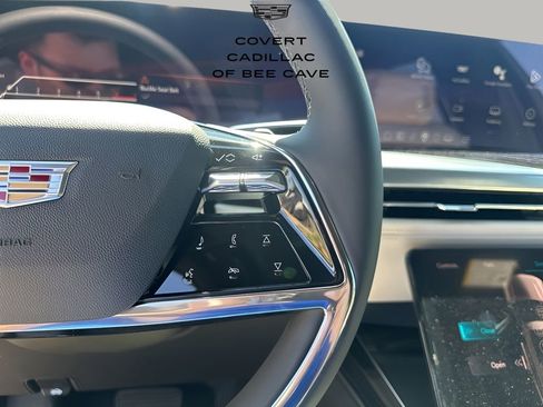 New 2026 Cadillac Escalade ESV Sport w/ Touring Package image 41