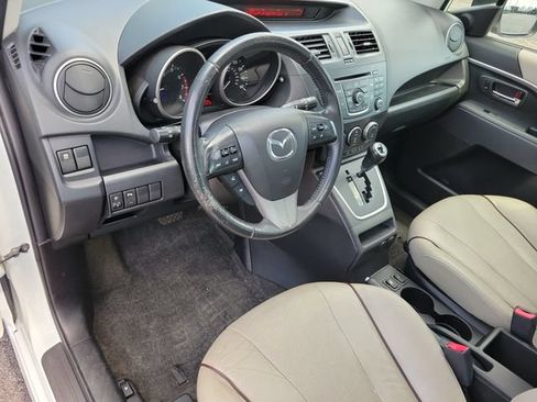 Used 2015 MAZDA MAZDA5 Grand Touring FWD image 9