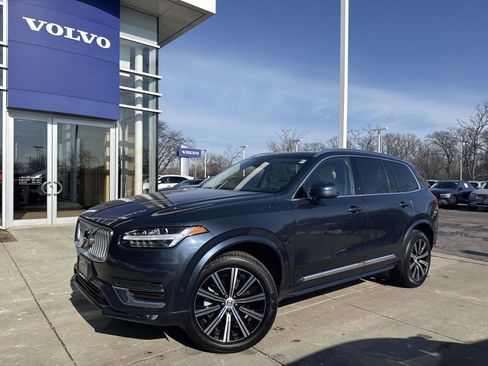 Certified 2024 Volvo XC90 B5 Plus image 1