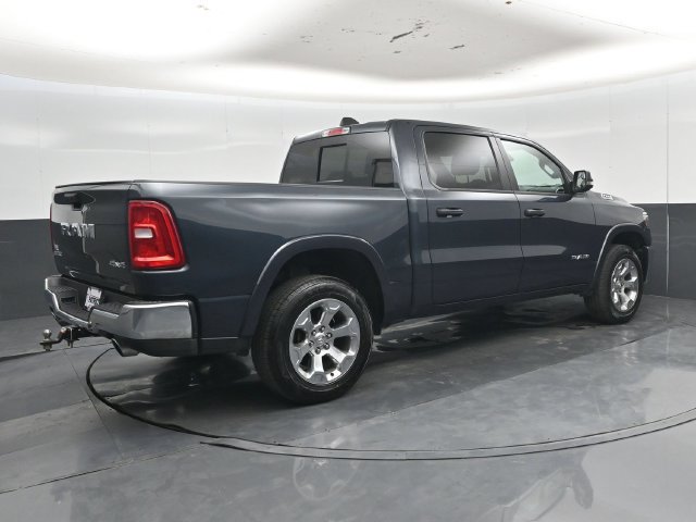 Used 2025 RAM 1500 Big Horn AWD/4WD image 3