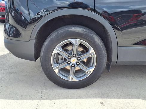 Used 2024 Chevrolet Blazer LT FWD image 11