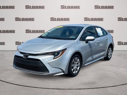 Used 2023 Toyota Corolla LE FWD image 1