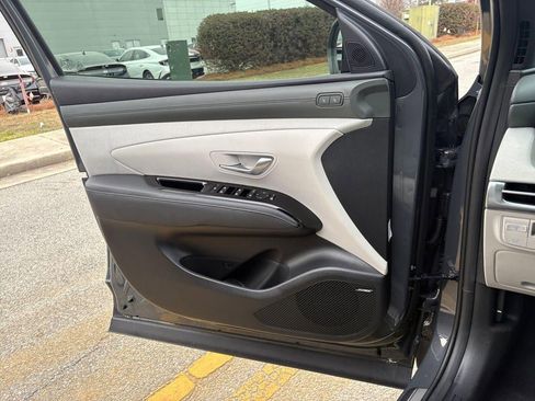 New 2026 Hyundai Tucson Limited FWD image 48