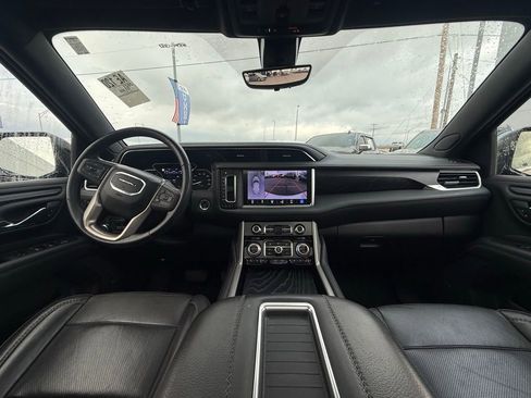 Used 2021 GMC Yukon XL Denali w/ Denali Ultimate Package image 27