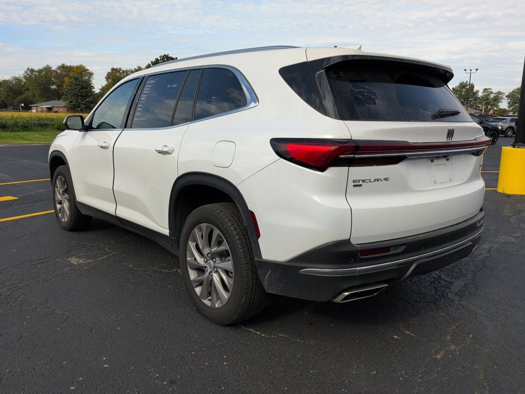 Used 2026 Buick Enclave Preferred AWD/4WD image 5