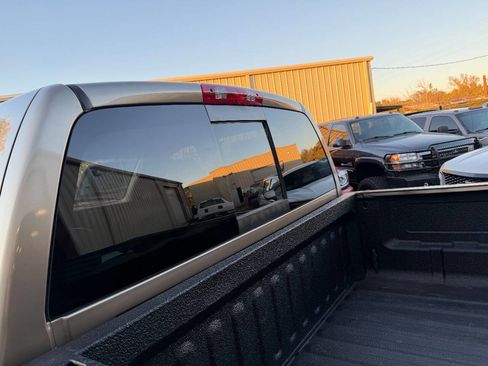 Used 2006 Dodge Ram 2500 Truck SLT image 46