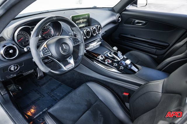 Used 2017 Mercedes-Benz AMG GT Coupe image 2