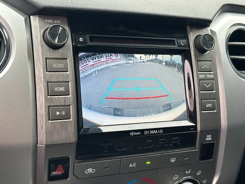 Used 2018 Toyota Tundra SR5 w/ SR5 Upgrade Package image 17