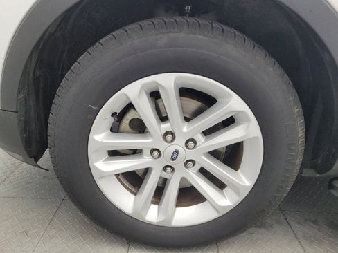 Used 2017 Ford Explorer FWD image 31