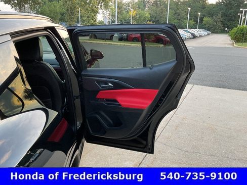 Used 2025 Chevrolet Equinox EV RS AWD/4WD image 21