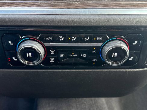 Certified 2022 Chevrolet Silverado 1500 RST image 35