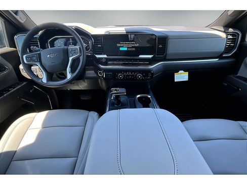 New 2026 Chevrolet Silverado 1500 RST w/ Z71 Off-Road Package AWD/4WD image 5