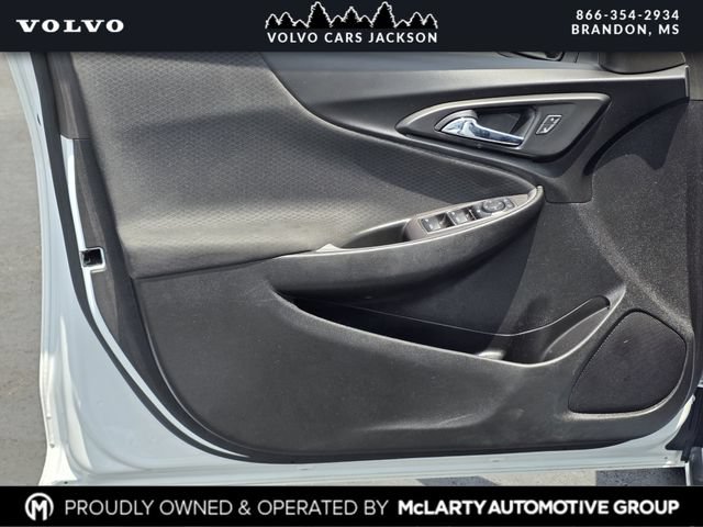 Used 2022 Chevrolet Malibu LS w/ Driver Confidence Package II FWD image 14