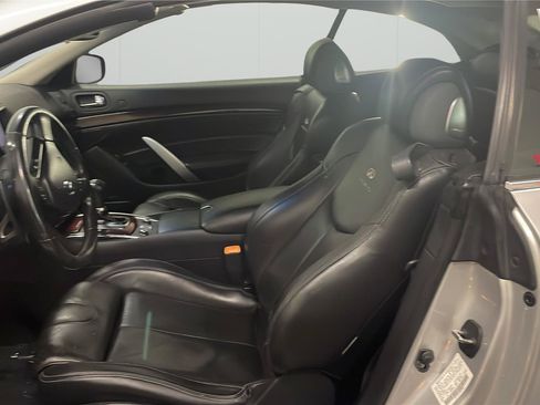Used 2010 INFINITI G37 Convertible w/ Premium Pkg RWD image 10