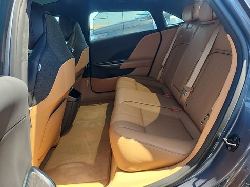 Used 2025 Lucid Air Grand Touring AWD/4WD image 9