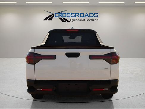 New 2025 Hyundai Santa Cruz SE image 4