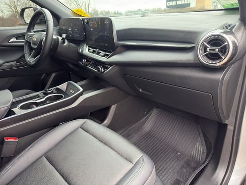 Used 2026 Chevrolet Equinox LT w/ Convenience Package II AWD/4WD image 44