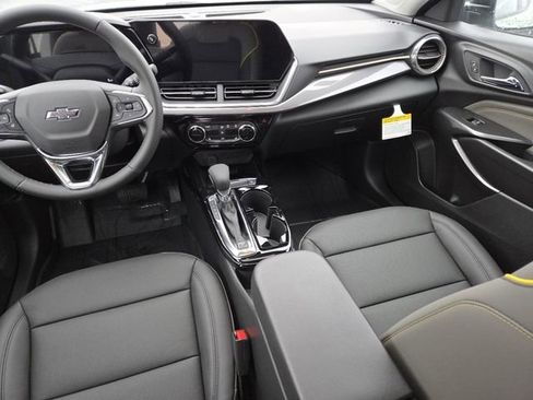 New 2026 Chevrolet Trax ACTIV w/ Sunroof Package image 32