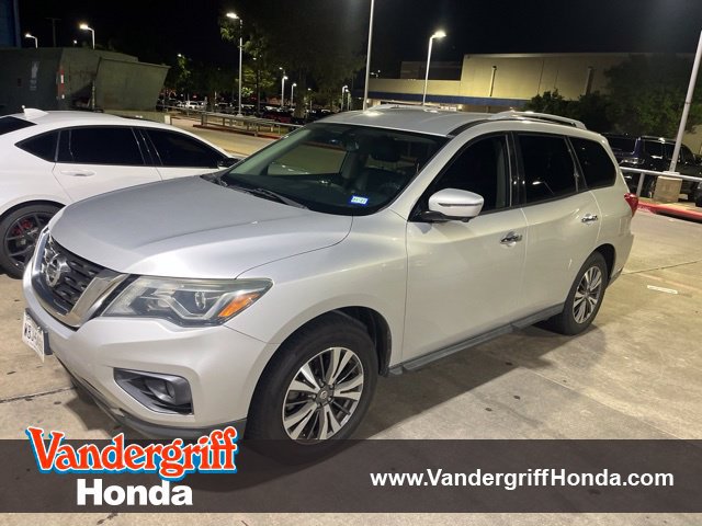 Used 2018 Nissan Pathfinder SL FWD image 1