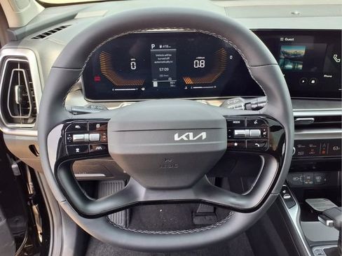 New 2026 Kia Sorento S w/ S Panoramic Sunroof Package FWD image 8